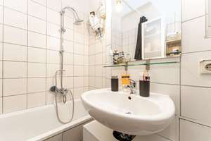 NEUR KP - Schöne 2-Zimmerwohnung mit gutem Schnitt und Balkon in Berlin Mitte (provisionsfrei) – Gartenstraße 114, 10119 Mitte (Ortsteil), Berlin – Vorschaubild 12