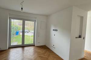 Stilvoll sanierte Doppelhaushälfte in Rheinnähe – Die vollständige Adresse der Immobilie erhältst du vom Anbieter., 41468 Uedesheim, Neuss – Vorschaubild 4