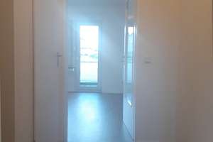 Balkon mit Wohnung in Heckinghausen! 1-Zimmer-Apartment mit Balkon und Wannenbad – Feuerstraße 4, 42289 Heckinghausen, Wuppertal – Vorschaubild 4