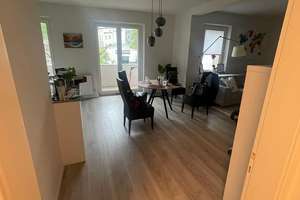 Renovierte 2-Zimmer-Wohnung mit Balkon, Aufzug & Einbauküche in zentraler Lage von Düsseldorf – Gerresheimerstr 18, 40211 Stadtmitte, Düsseldorf – Vorschaubild 7