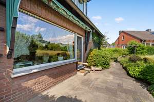 Großzügiges Zweifamilienhaus mit großem Grundstück, zwei Garagen und Blick auf die Burg Rode – Die vollständige Adresse der Immobilie erhältst du vom Anbieter., 52134 Herzogenrath – Vorschaubild 9