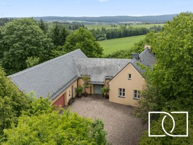 Traumhafte Alleinlage! Barrierearmer Bungalow mit 2.951m² Grundstück, Keller und Schwimmbad