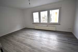 Erstbezug nach Sanierung! Apartment mit Einbauküche in Pempelfort – Schloßstr. 29, 40477 Düsseldorf – Vorschaubild 2