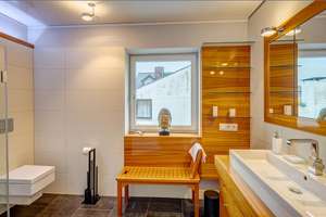 Möbliert: Gemütliche 2.5-Zi Wohnung mit Blick in den Garten, 2 Balkone – Die vollständige Adresse der Immobilie erhältst du vom Anbieter., 81825 Gartenstadt Trudering, München – Vorschaubild 10