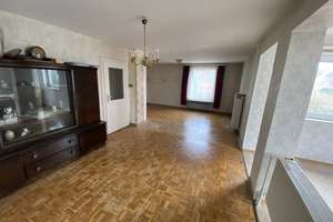 5-Zimmer-Doppelhaus auf großem sonnigen Grundstück in Hannover-Bothfeld – Damaschkestraße 13, 30659 Bothfeld, Hannover – Vorschaubild 8