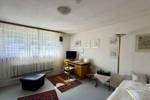 METZ IMMOBILIEN - Charmantes May-Haus mit großem Gestaltungspotenzial – 60488 Praunheim, Frankfurt am Main – Vorschaubild 8