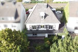Stadtvilla mit Geschichte und Stil in Bestlage von Paderborn – Die vollständige Adresse der Immobilie erhältst du vom Anbieter., 33098 Kernstadt, Paderborn – Vorschaubild 2