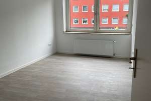 Hagen - Elberfelder Str. 76 , Attraktive 3,5-Zimmer-Wohnung, geh. Innenausstattung  – Elberfelder Str. 76, 58095 Mittelstadt, Hagen – Vorschaubild 9