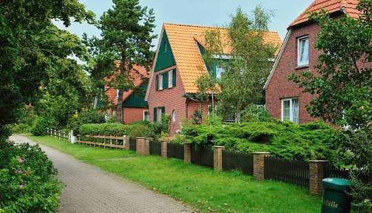 Bild von Beidseitig angebautes 10-Familienhaus