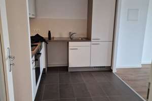 Helle 2-Raumwohnung Mietbeginn 01.02.2026 – Martin-Riesenburger-Straße 38, 12627 Hellersdorf, Berlin – Vorschaubild 4