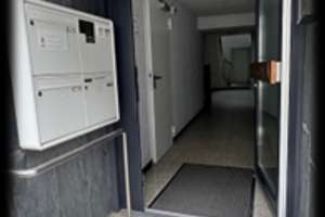 4-Zimmer Wohnung in Top Bonn Beuel Lage. Renoviert und hochwertig möbliert. – Rheinaustraße 183, 53225 Beuel-Mitte, Bonn – Vorschaubild 2