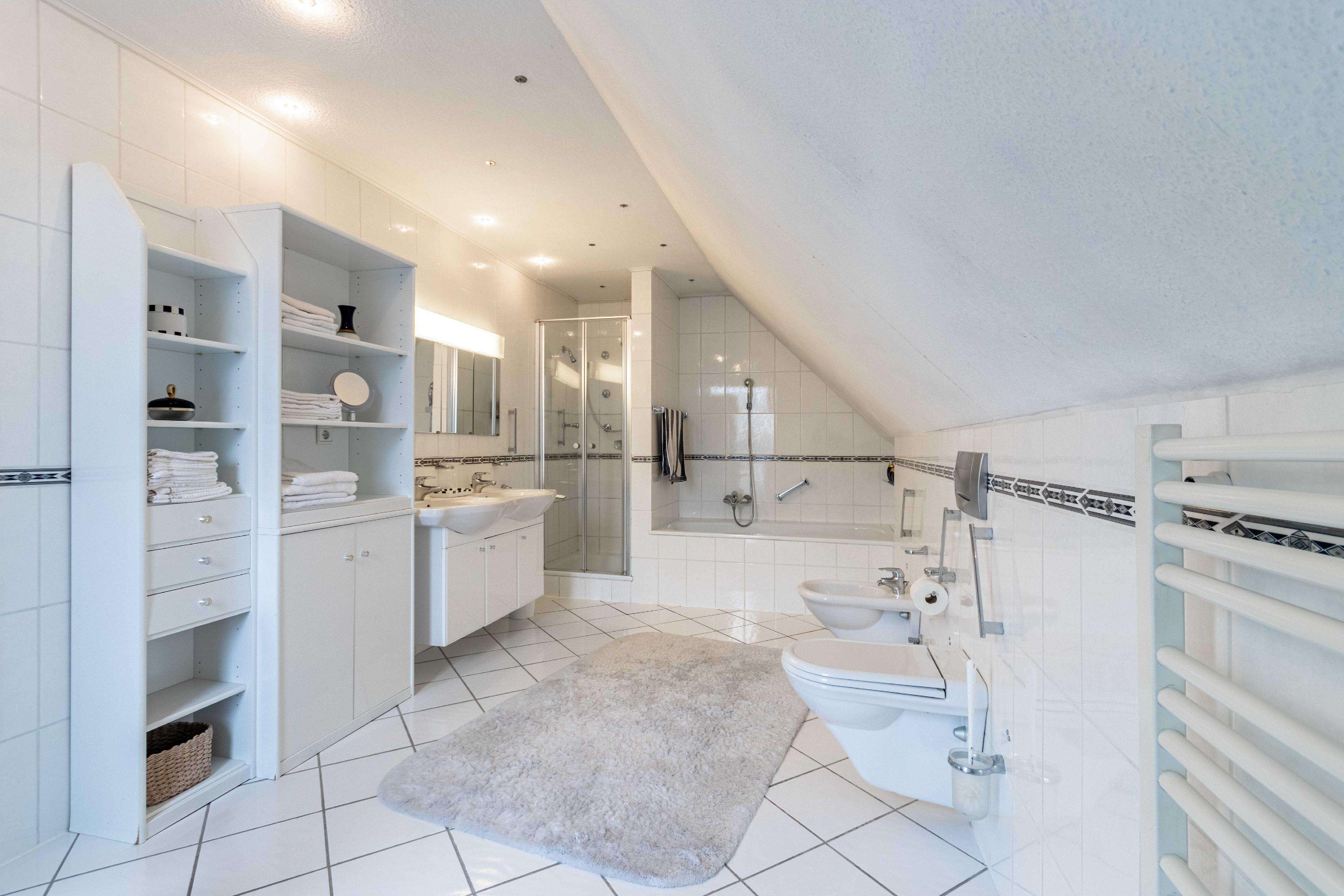 Immobilie in Papenburg - Modernes, lichtdurchflutetes Einfamilienhaus in begehrter Lage von Papenburg - Bild 4