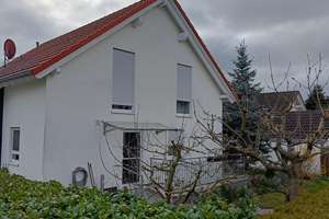 Gepflegtes Einfamilienhaus mit Garten in ruhiger Lage – Die vollständige Adresse der Immobilie erhältst du vom Anbieter., 75446 Wiernsheim – Vorschaubild 3