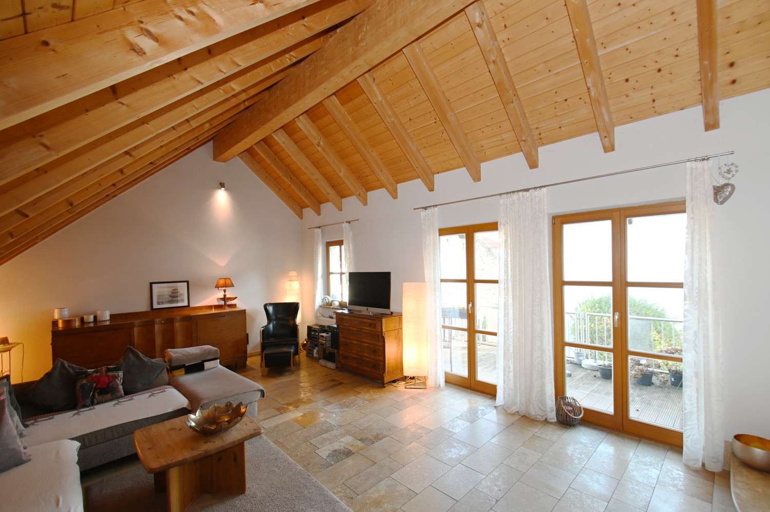 Immobilie in Mettenheim - Vielseitiges Familienanwesen mit Gewerbeoption und ELW zur Erfüllung Ihrer Wohnwünsche! - Bild 16