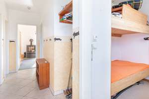 Charmantes Ferienhaus mit Kamin und großem Garten unmittelbar am Nehmser See! – Dorfkoppel 9, 23813 Nehms – Vorschaubild 7