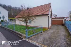 Gemütliches Zuhause mit Charakter, Garten und Doppelgarage! – Die vollständige Adresse der Immobilie erhältst du vom Anbieter., 89355 Gundremmingen – Vorschaubild 18