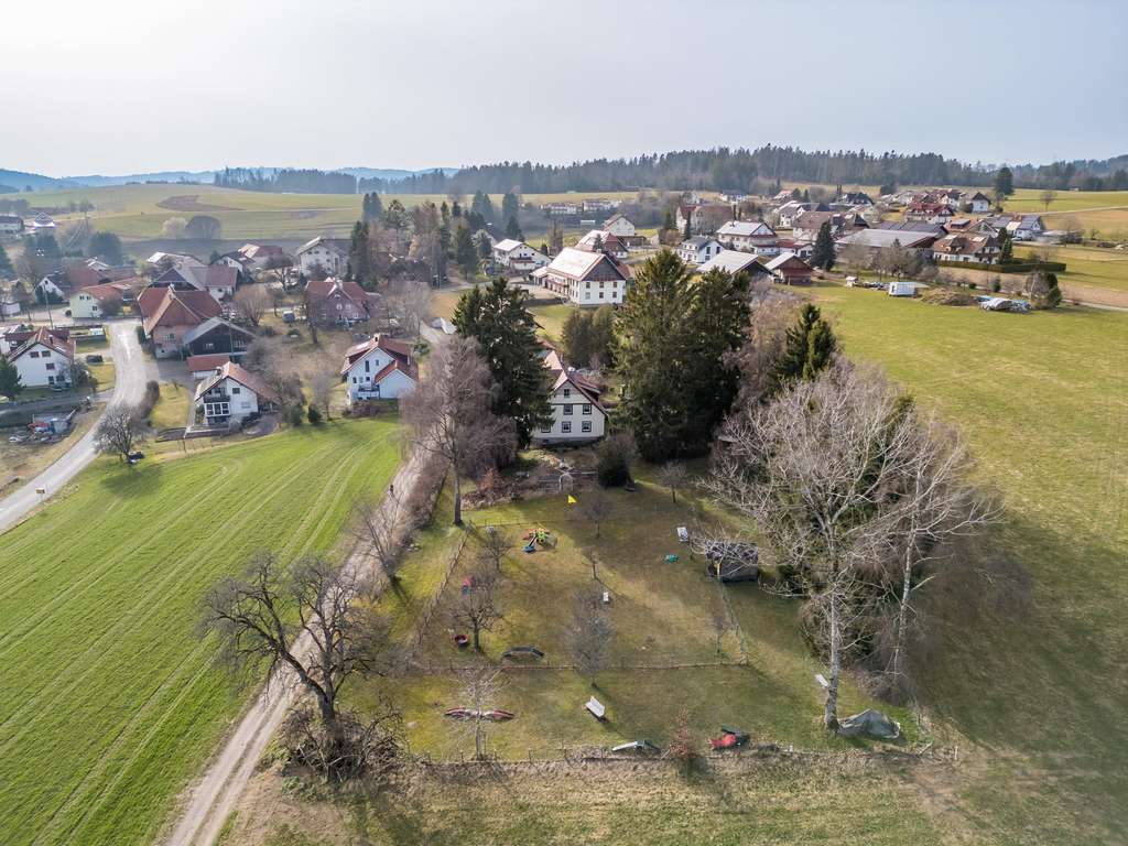 Immobilie in Görwihl - Tradition trifft Moderne: historisches Bauernhaus-Idyll mit Alpenpanorama - 360°-Tour verfügbar - Bild 2