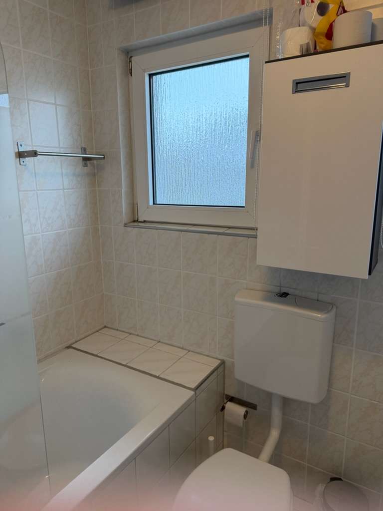 Immobilie in Biebesheim - Zweifamilienhaus in solider Bausubstanz mit großem Grundstück - Bild 13