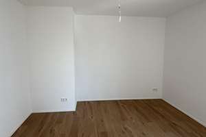 Erstbezug Kernsaniert | Helle 2-Zimmer Wohnung mit Balkon in München-Giesing – Die vollständige Adresse der Immobilie erhältst du vom Anbieter., 81549 Obergiesing, München – Vorschaubild 4