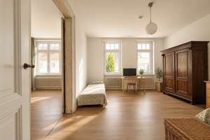 Altbaujuwel mit Charme, Geschichte und Entwicklungspotenzial – Dreifamilienhaus Frankfurt-Seckbach – 60389 Seckbach, Frankfurt am Main – Vorschaubild 14