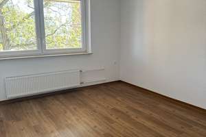 Renovierte 3-Zimmerwohnung in Hannover-Hainholz mit Süd-Balkon (Nur mit WBS!) – Helmkestr. 3 C, 30165 Hainholz, Hannover – Vorschaubild 3