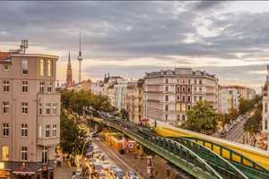 Wohnen im Neubau: 4 Zimmer, Wintergarten & Fahrstuhl, Besichtigung auch am Wochenende!☎️0172-3261193 – Berlin – Vorschaubild 2