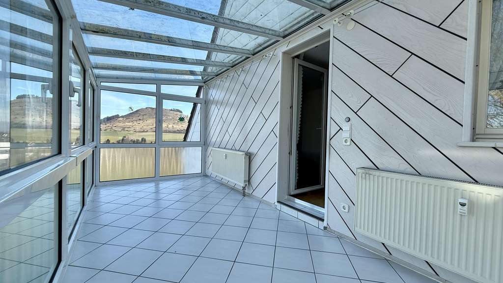 Immobilie in Bopfingen - Zweifamilienhaus mit traumhaftem Ausblick! - Bild 2