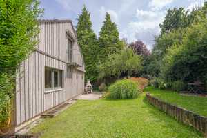 Attraktives EFH mit Einliegerwohnung und großem Garten in bester Wohnlage! – Kelheim (Kreis) – Vorschaubild 4