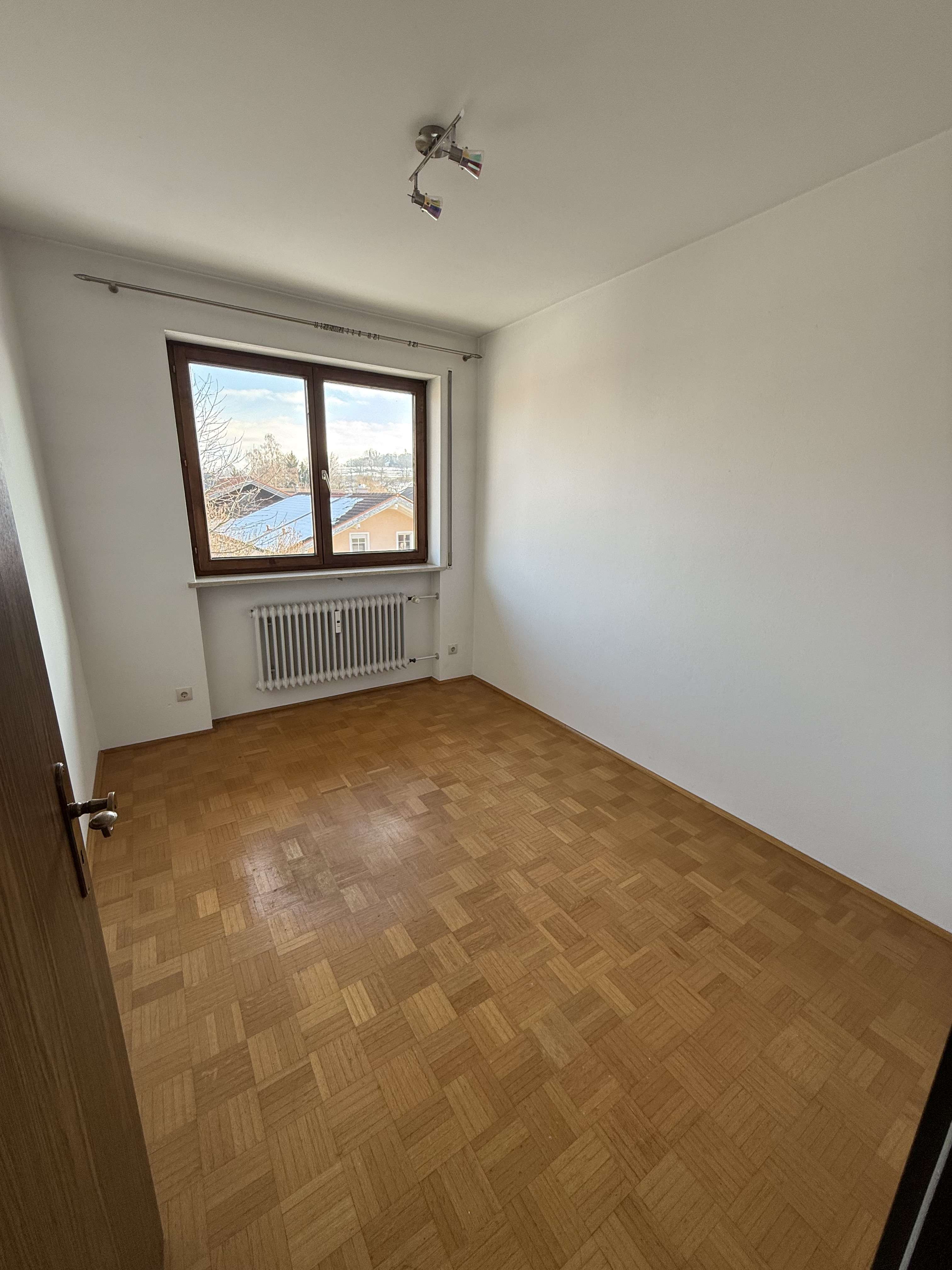 Immobilie in Waging am See - Zentral & ruhig wohnen: Helle 85 m² Wohnung mit Balkon & EBK in Waging am See - Bild 5