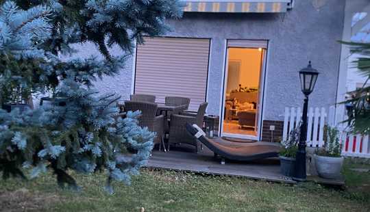 Bild von NEUBAU-WOHNEN oder VERMIETEN? EFH +DHH ca. 700qm Grundstück und ca. 280qm Wofl+ Garten, TOP Lage