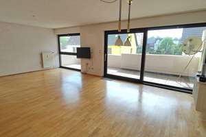 Helle 3-Zimmer Wohnung mit großem Süd-Balkon und Garage in Dudweiler Süd; von Privat – Die vollständige Adresse der Immobilie erhältst du vom Anbieter., 66125 Dudweiler (Ortsteil), Saarbrücken – Vorschaubild 2