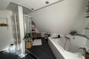 EINFAMILIENWOHNHAUS 
MIT GARAGE IN HOPFACH
VOLLSTÄNDIG RENOVIERT – Die vollständige Adresse der Immobilie erhältst du vom Anbieter., 74549 Wolpertshausen – Vorschaubild 26