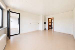 Charmante 3-Zimmer-Wohnung mit Loggia und individuellem Gestaltungspotenzial. – Die vollständige Adresse der Immobilie erhältst du vom Anbieter., 56077 Asterstein, Koblenz – Vorschaubild 3