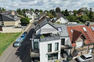 Neuwertige Dachgeschoßmaisonettewohnung im 2Familienhaus – 50259 Pulheim – Vorschaubild 3