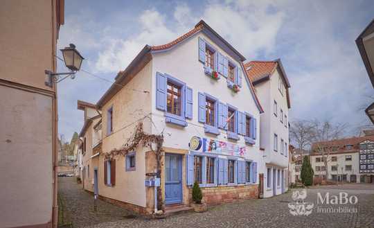 Historisches Juwel: Ein Haus, viele Möglichkeiten: Wohnen mit zusätzlichem Apartment