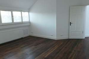 Hochwertige 3-Raum-Dachgeschosswohnung in einzigartiger Villa mit Parkett, Vollbad und Einbauküche!! – Rosa-Luxemburg-Str. 3, 18055 Stadtmitte, Rostock – Vorschaubild 10