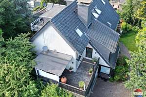 Traumhafte Eigentumswohnung über zwei Etagen mit Dachterrasse, großem Balkon und Garten in Rees – Die vollständige Adresse der Immobilie erhältst du vom Anbieter., 46459 Rees – Vorschaubild 3