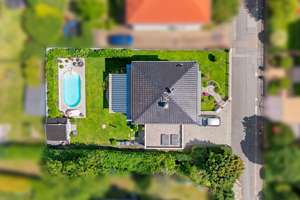 Hochwertiges Familiendomizil mit Pool und unverbaubarem Fernsehturmblick in Dresden-Blasewitz! – Die vollständige Adresse der Immobilie erhältst du vom Anbieter., 1279 Tolkewitz/Seidnitz-Nord, Dresden – Vorschaubild 21
