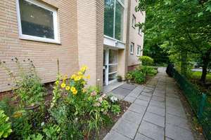 Modernisierte 4-Zimmer-Wohnung + Esszimmer, Westbalkon & neue Einbauküche in Poppenbüttel – 22395 Poppenbüttel, Hamburg – Vorschaubild 17