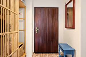 Altstadtnah & modern –                  2-Zimmer-Wohnung an der Trave – 23564 Sankt Jürgen, Lübeck – Vorschaubild 2