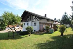 Vielseitiges Einfamilienhaus mit Einliegerwohnung, großzügigem Garten und Ausbaumöglichkeiten in Blu – Die vollständige Adresse der Immobilie erhältst du vom Anbieter., 78176 Blumberg – Vorschaubild 5
