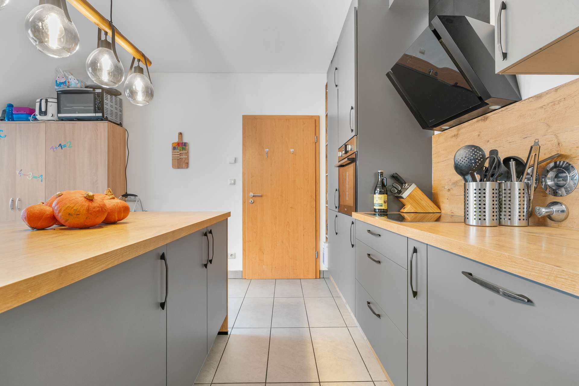 Immobilie in Bruckberg - ***Renovierte 4-Zimmer-Wohnung mit Balkon und Blick ins Grüne - stadtnah in Bruckberg*** - Bild 9