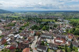 Herziges Reiheneckhaus auf 4 Stockwerke verteilt. – Bergstr. 5, 78262 Gailingen am Hochrhein – Vorschaubild 3