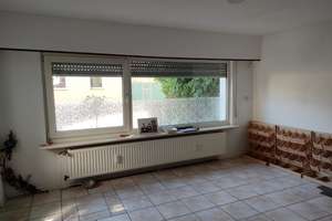 Viel Platz für den Alltag: Großzügiges Einfamilienhaus in Mainz-Laubenheim – Vordere Talstraße 5, 55130 Laubenheim, Mainz – Vorschaubild 9