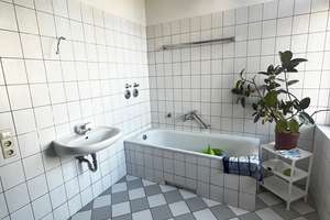 Property thumbnail 4