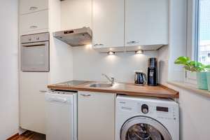 AIGNER - Ideal geschnittene 2-Zimmer-Wohnung in zentraler Wohnlage – Die vollständige Adresse der Immobilie erhältst du vom Anbieter., 80797 Neuschwabing, München – Vorschaubild 3