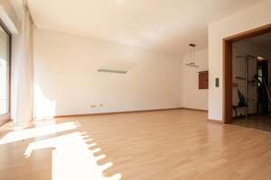 Wohnen auf vier Ebenen: Reihenhaus mit Garten, Sauna und Dachterrasse in Gonsenheim – Die vollständige Adresse der Immobilie erhältst du vom Anbieter., 55124 Gonsenheim, Mainz – Vorschaubild 6