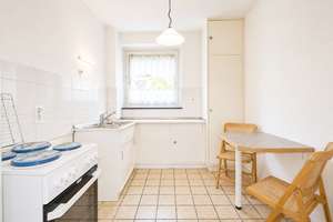 Hier können Sie entspannt alt werden!  Aus Ihrer neuen Wohnung gehen Sie bequem zu Fuß ins AEZ ... – Die vollständige Adresse der Immobilie erhältst du vom Anbieter., 22395 Poppenbüttel, Hamburg – Vorschaubild 15