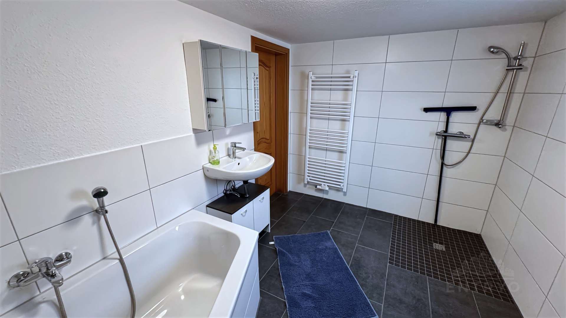 Immobilie in Ihlow - Familienidylle in Ihlow-Simonswolde: Platz, Ruhe & moderner Komfort - Bild 11