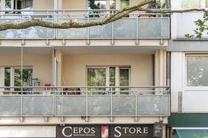 Attraktive Kapitalanlage: Vermietete 2,5-Zimmer-Balkonwohnung in der Wilmersdorfer Strasse – Wilmersdorfer Straße 107a, 10629 Charlottenburg, Berlin – Vorschaubild 3